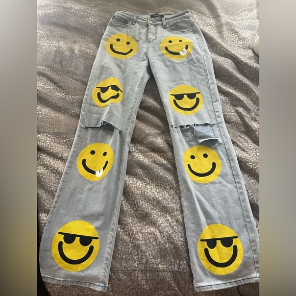 Brand new high rise jeans - Picture 2 of 2